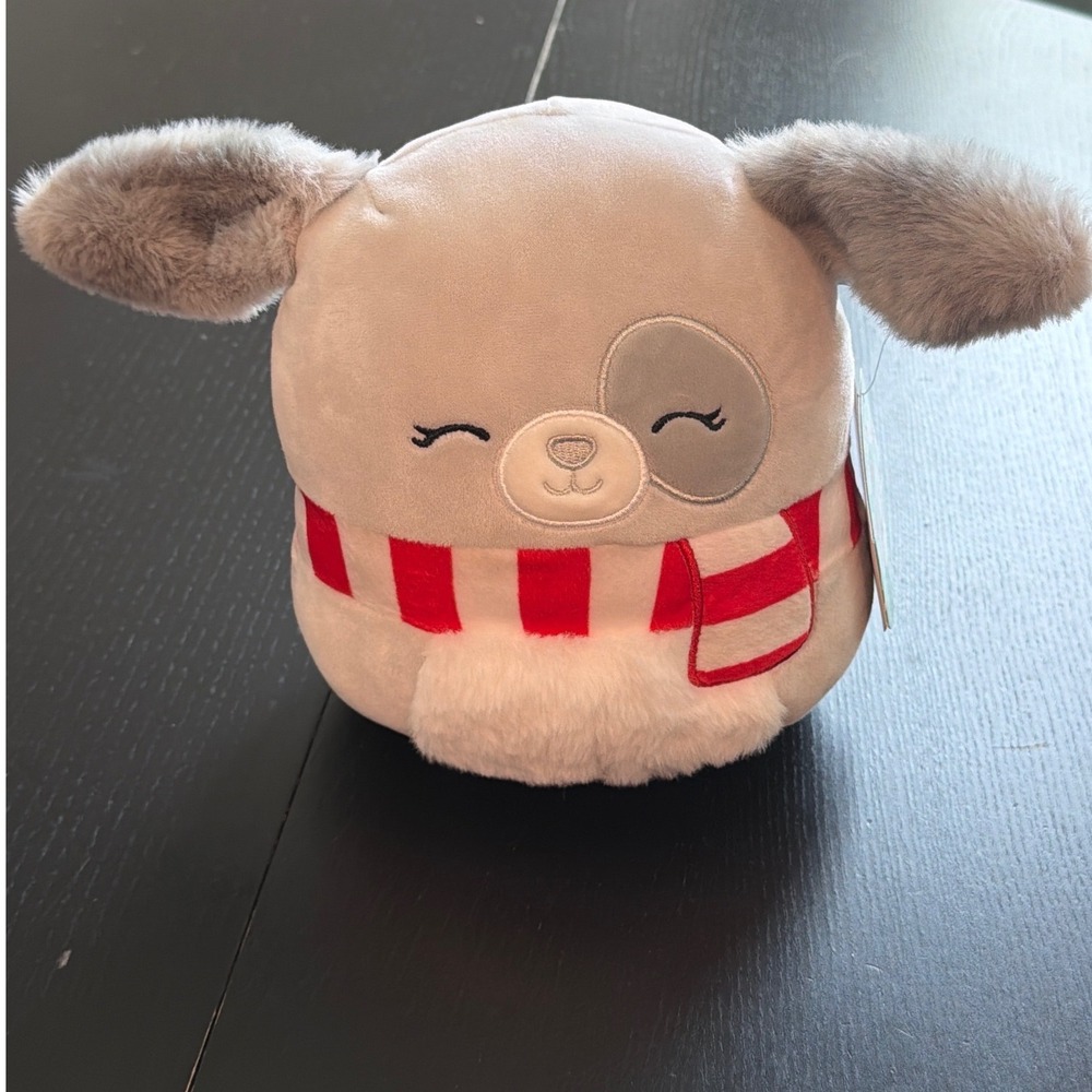 Squishmallows Ivy the Dog Holiday Plush 8 Inch Grey Winking Dog with Scarf NWT